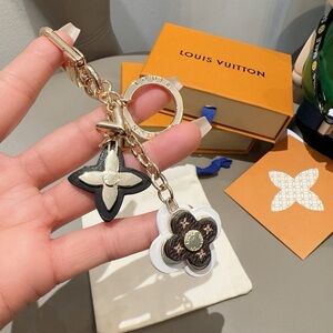 Louis Vuitton Classic Four-Petal Flower Keychain